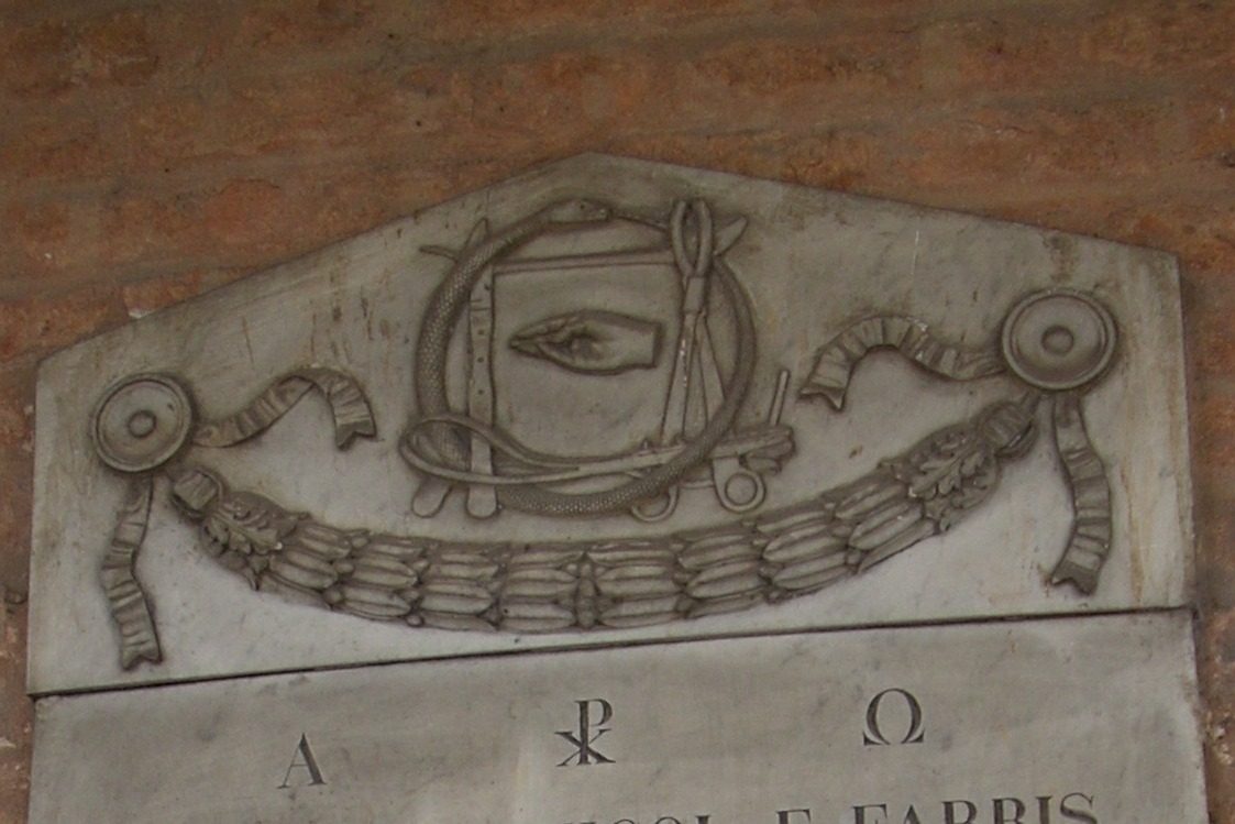 Lorenzo Fabris funeral tablet, Basilica of Sant'Antonio courtyard, Padua - 02.JPG